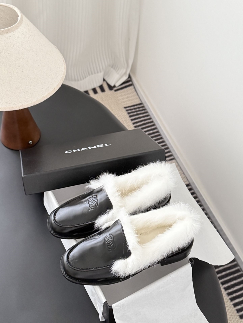 Ch**el loafers
